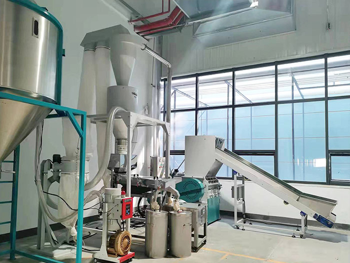 Powerful plastic Shredder